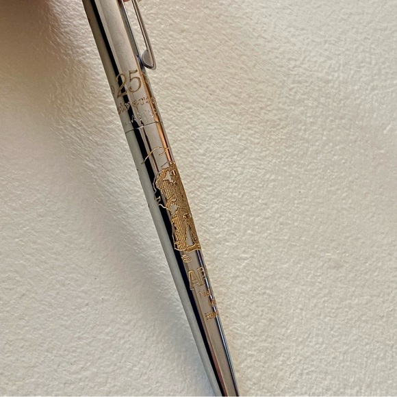 Fisher Space Pen - 25th Anniversary of Apollo 11 Mission Edition - Picture 5 of 16